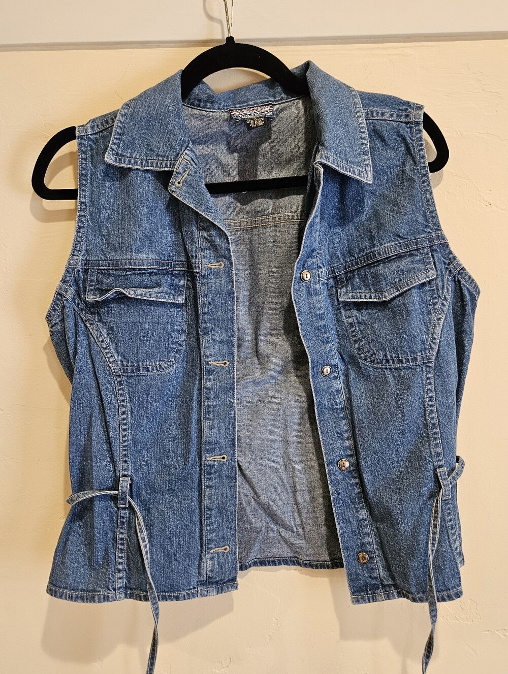 Vintage Blue Denim Vest With Buttons And String Tie